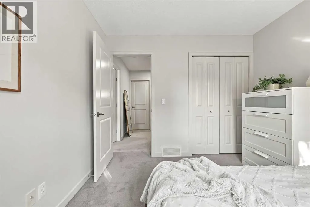 501, 10 Auburn Bay Avenue SE