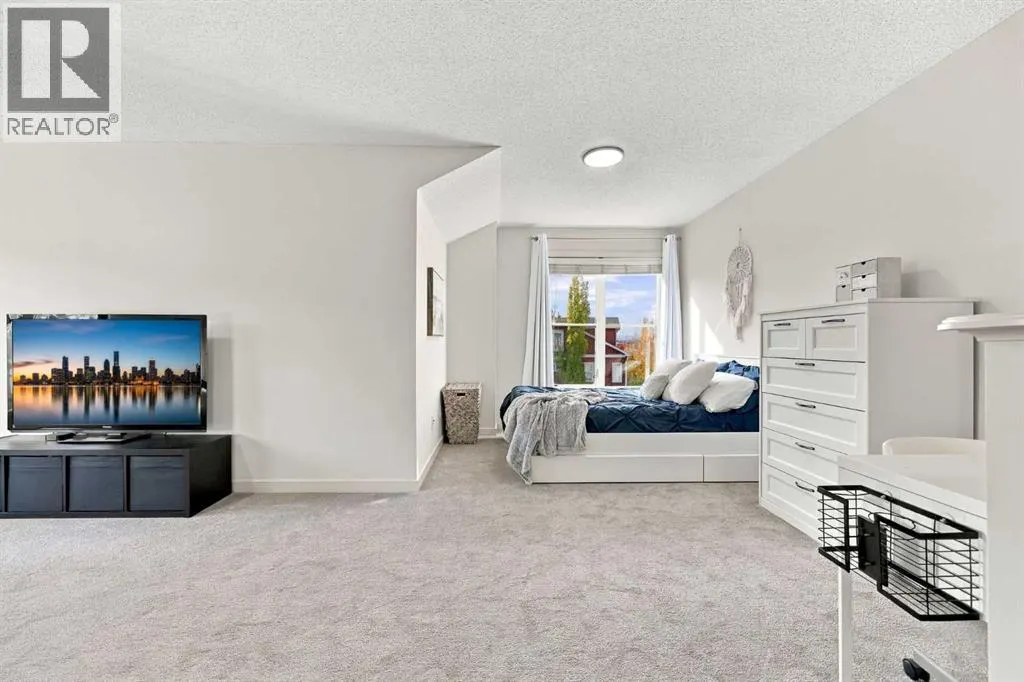 501, 10 Auburn Bay Avenue SE