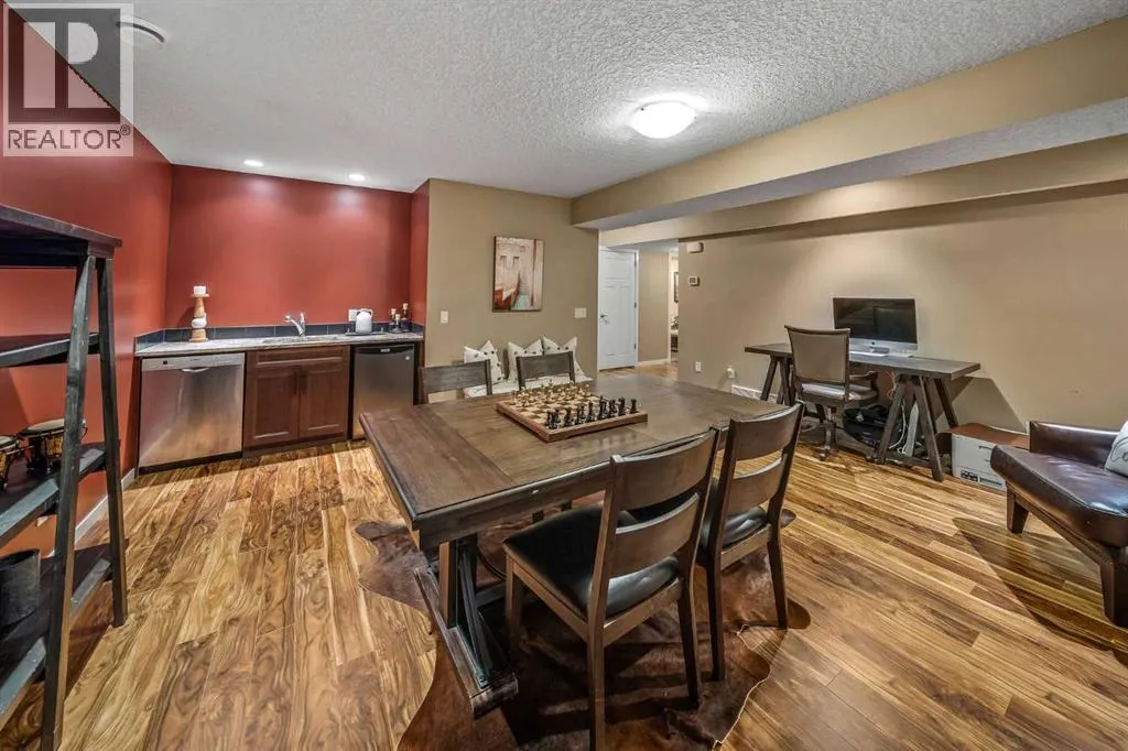 41 Cranbrook Place SE