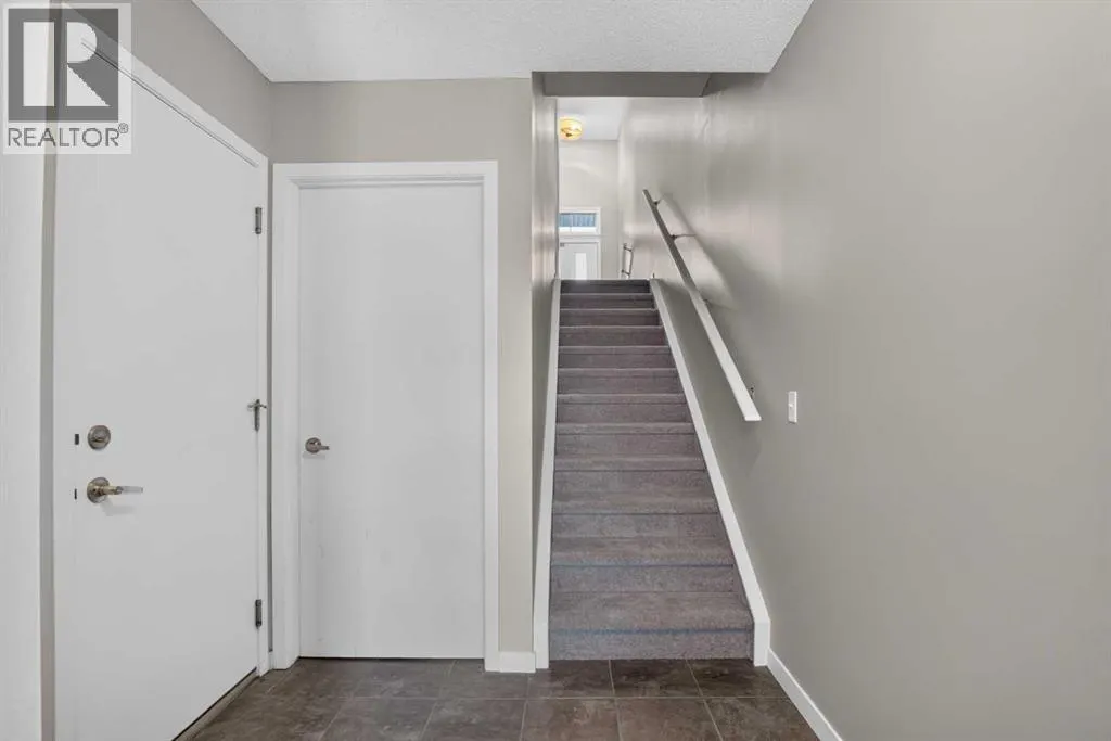 39 Copperpond Close SE