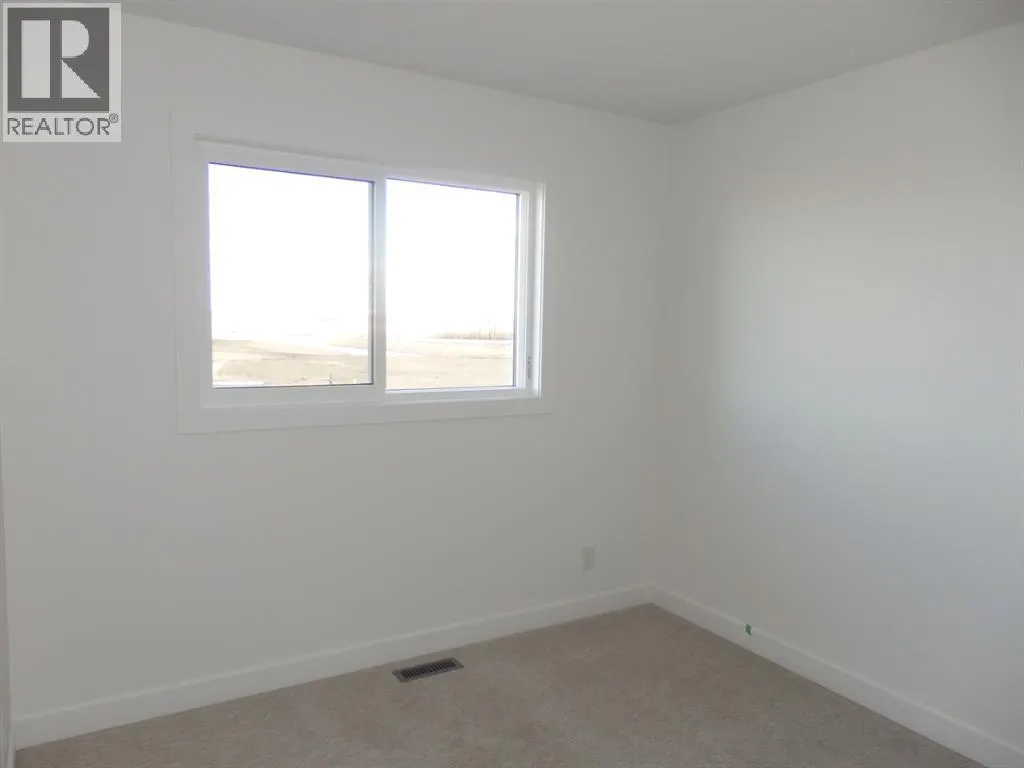 67 Inglis Crescent