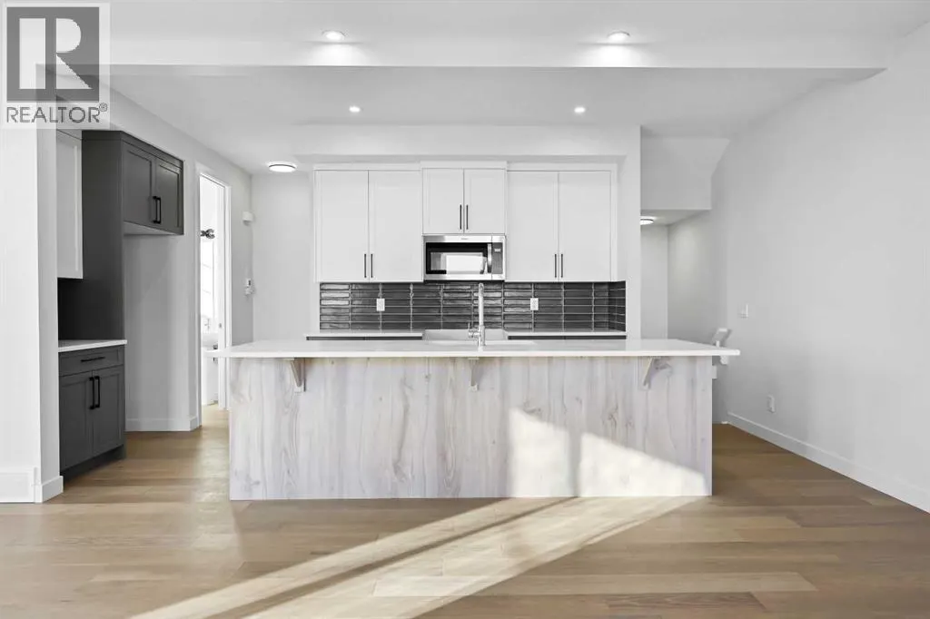 4 Waterford Glen