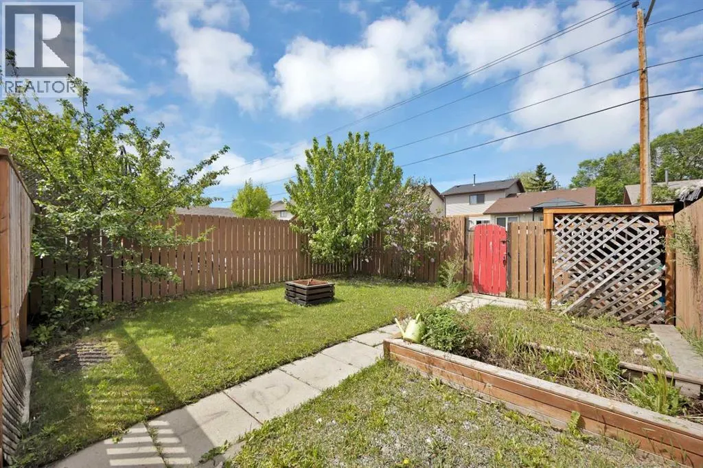 56 Templeridge Crescent NE