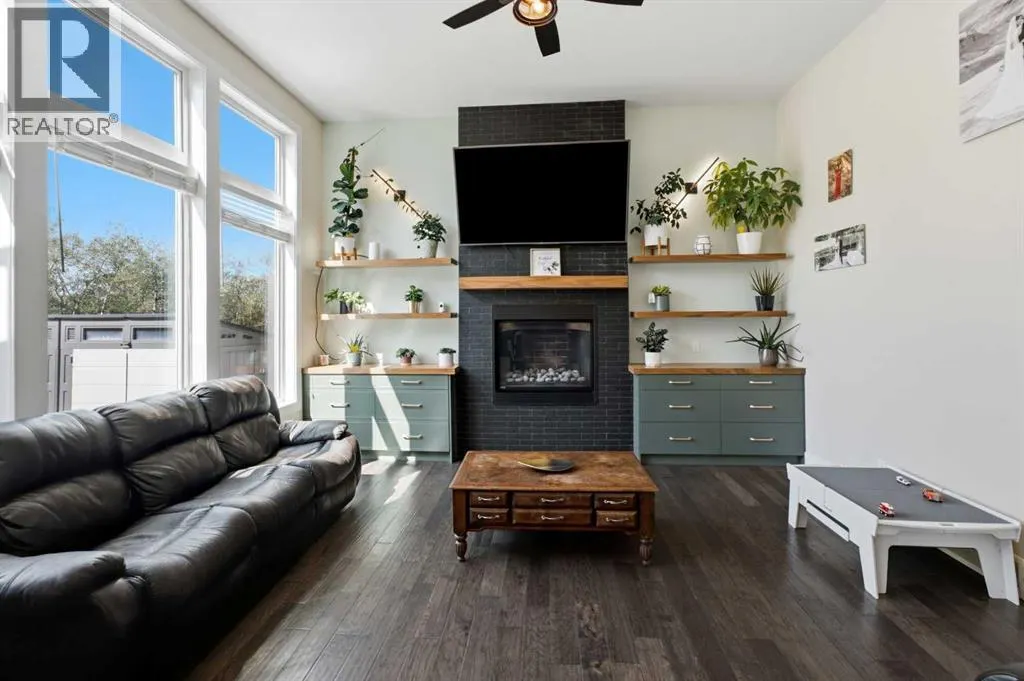 35 Erica Drive