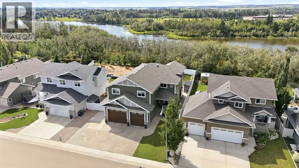 35 Erica Drive