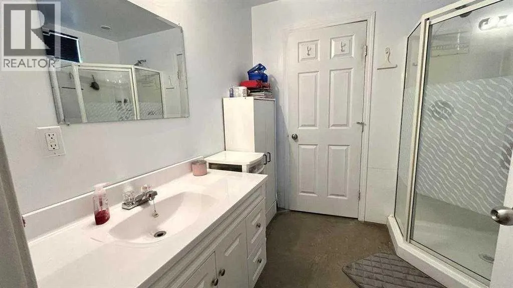 346, 14579 Twp Rd 690