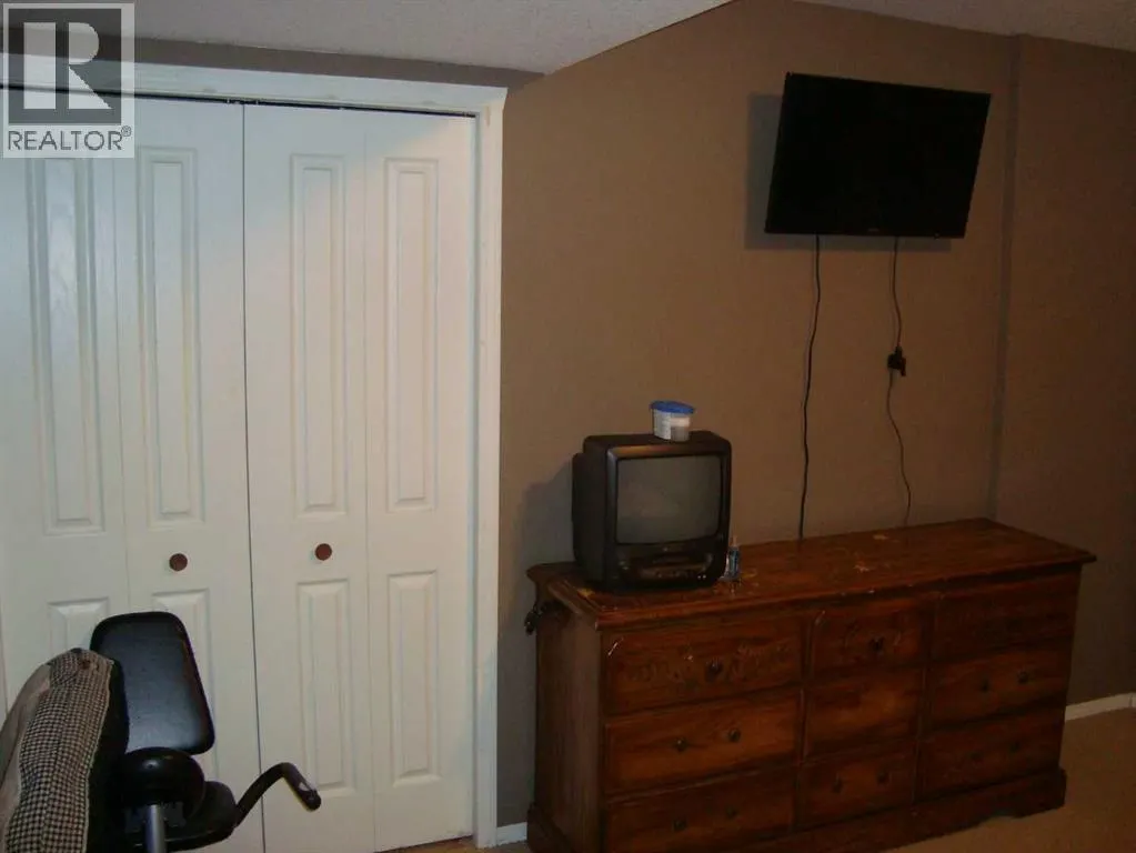 3 Regency Close