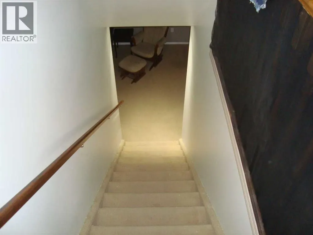 3 Regency Close