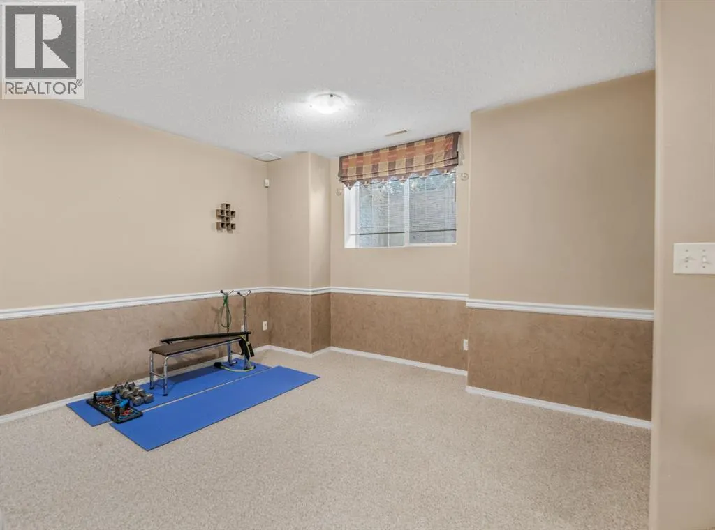 80, 369 Inglewood Drive
