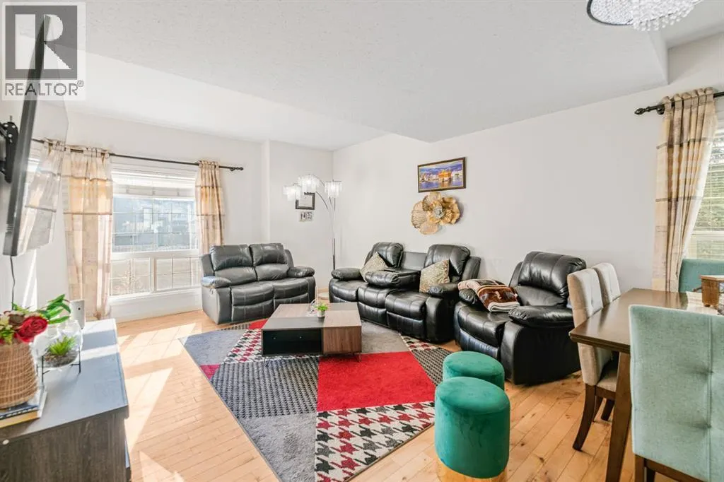 80, 369 Inglewood Drive