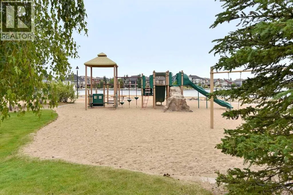205, 110 Auburn Meadows View SE