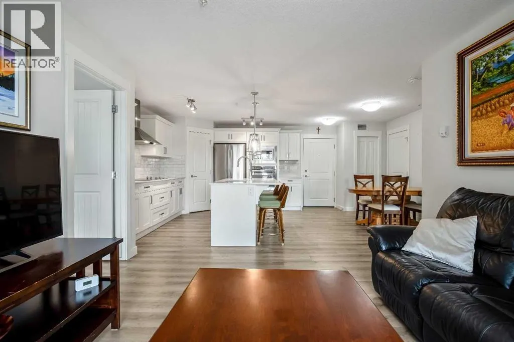 205, 110 Auburn Meadows View SE