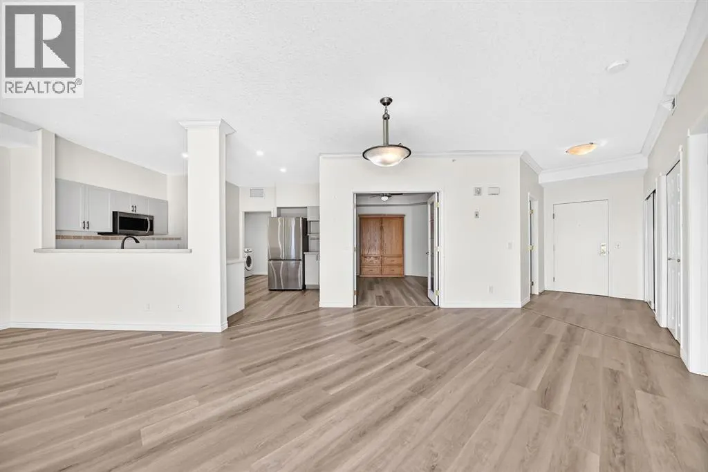 314, 728 Country Hills Road NW