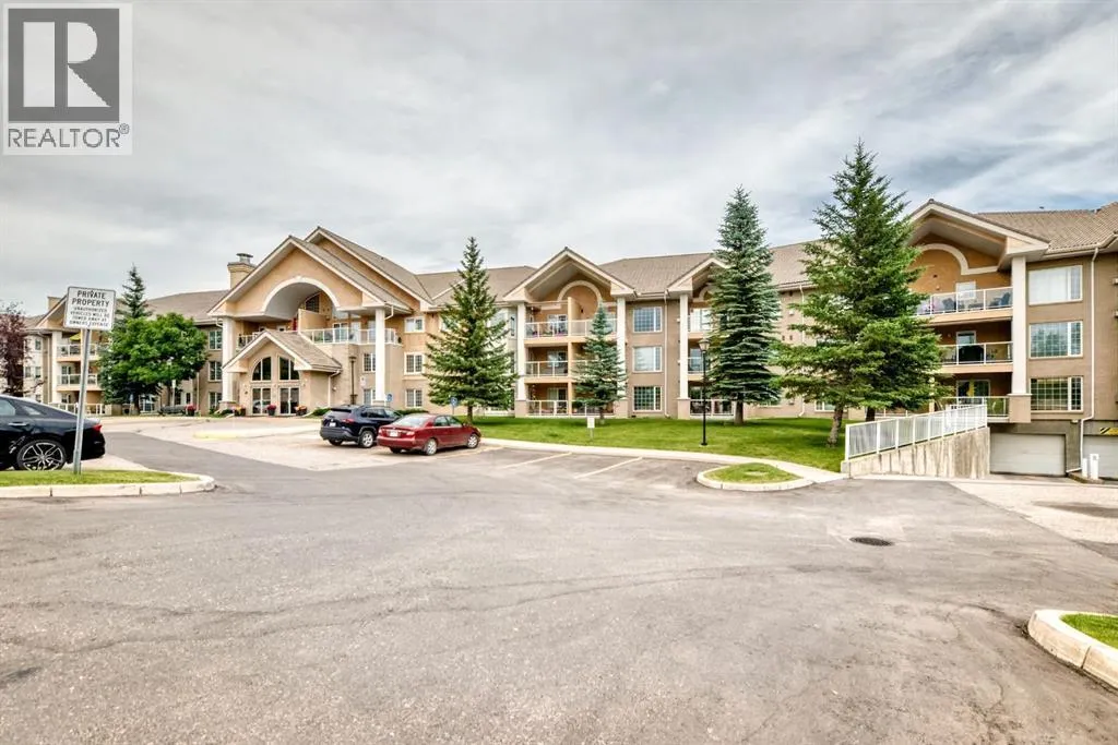 314, 728 Country Hills Road NW