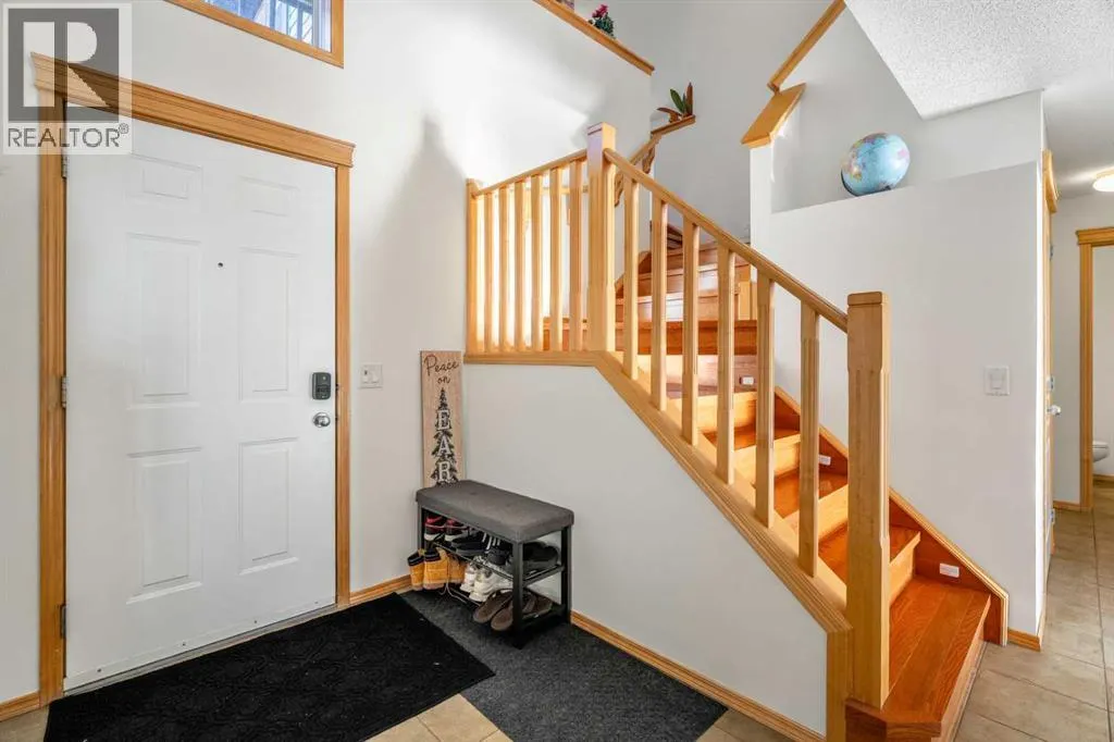116 Tuscany Ravine Crescent NW