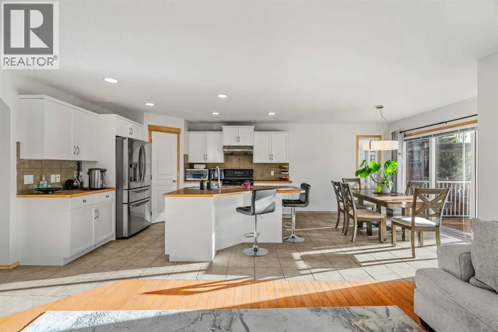 116 Tuscany Ravine Crescent NW