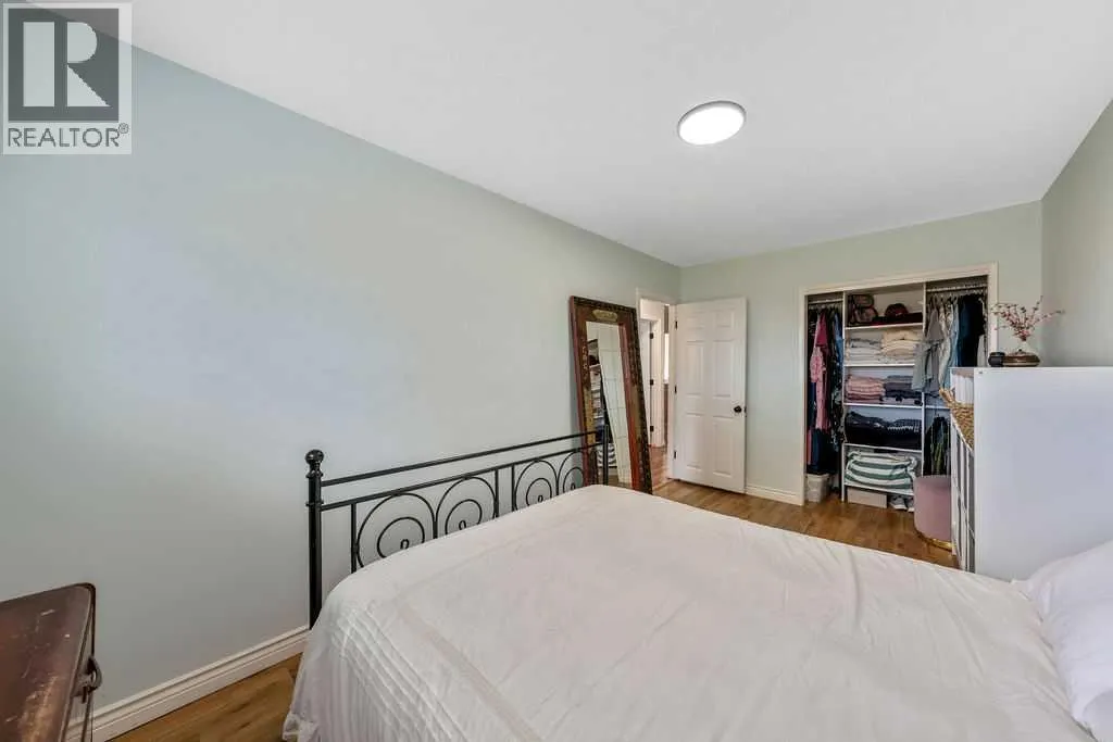 218A Allan Crescent SE
