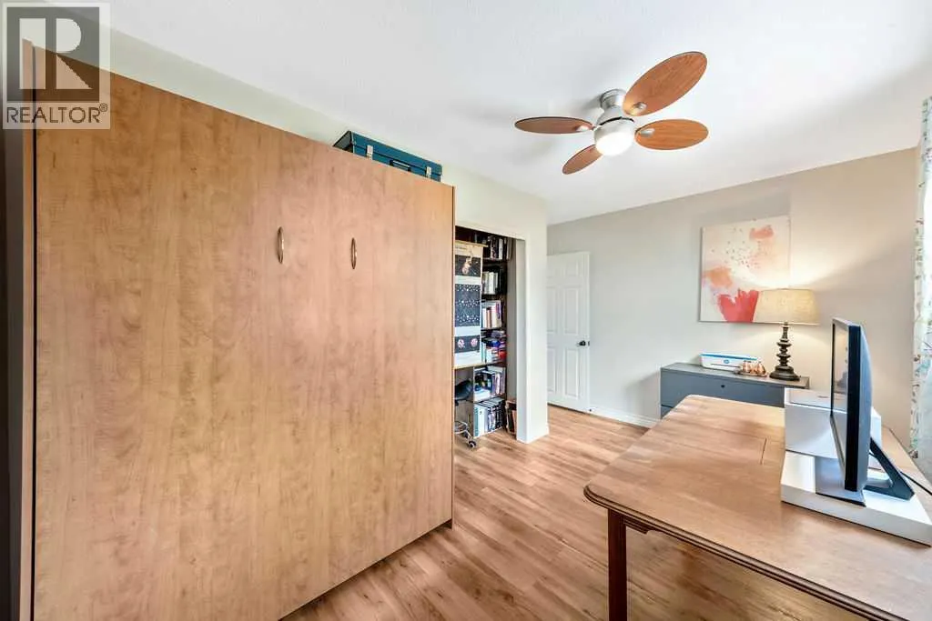 218A Allan Crescent SE