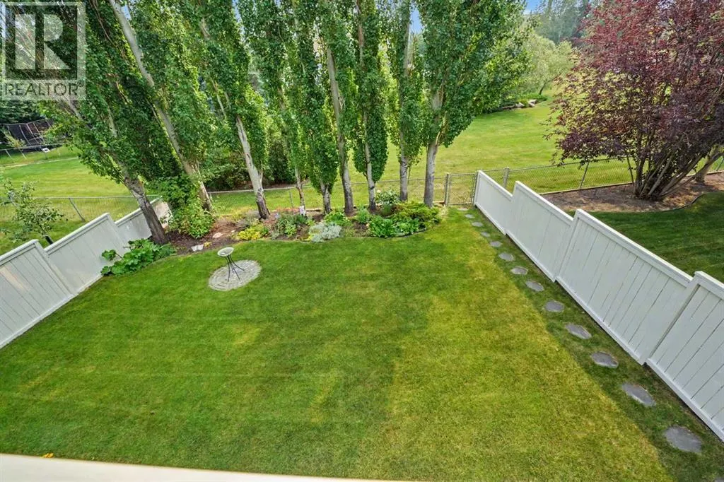 915 Coopers Drive SW