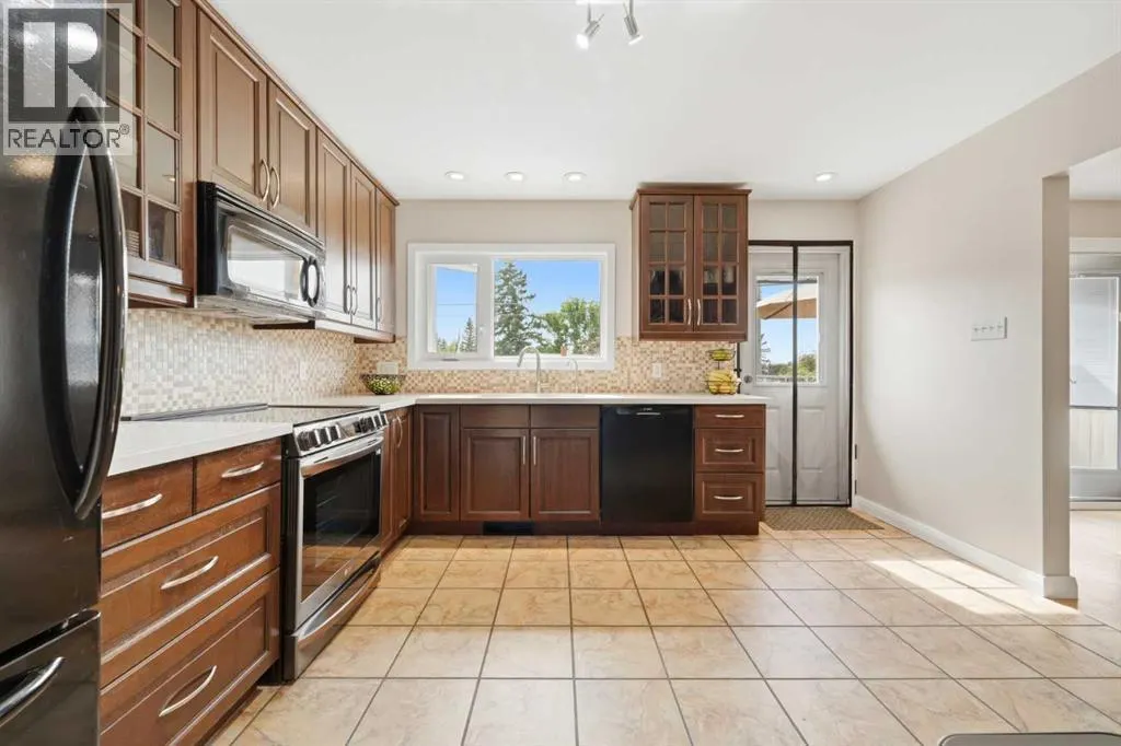 9 Foxwell Road SE
