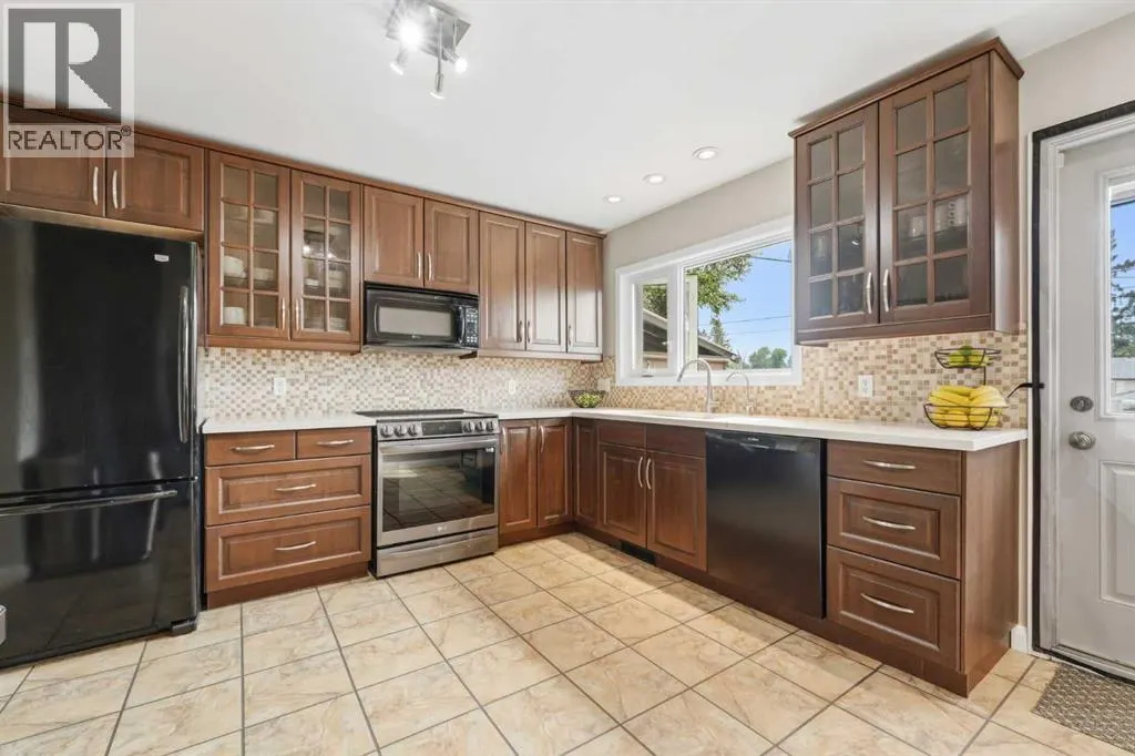 9 Foxwell Road SE