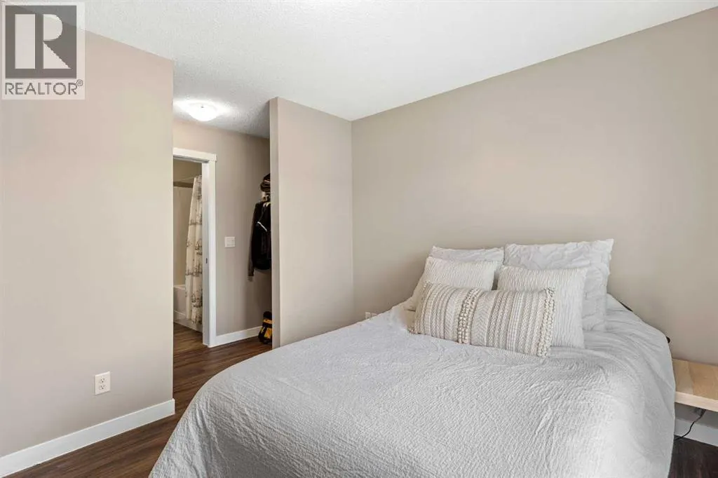 407, 428 Nolan Hill Drive NW