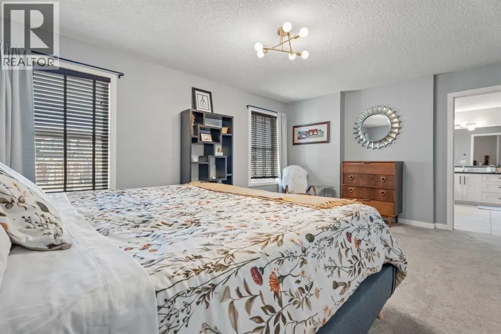 6 Storm Mountain Place