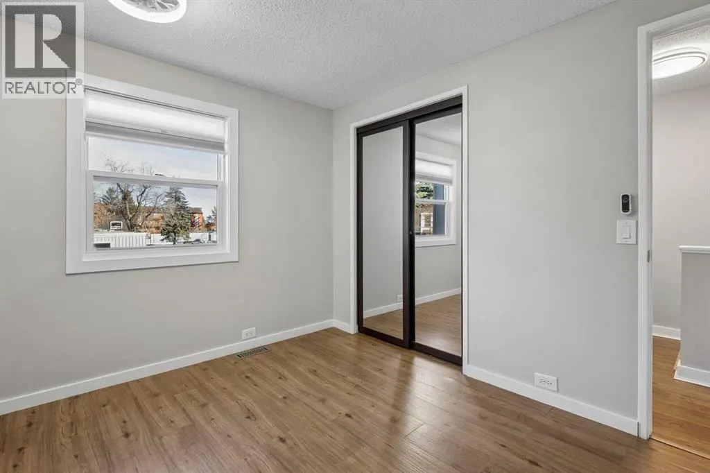 34, 330 Canterbury Drive SW