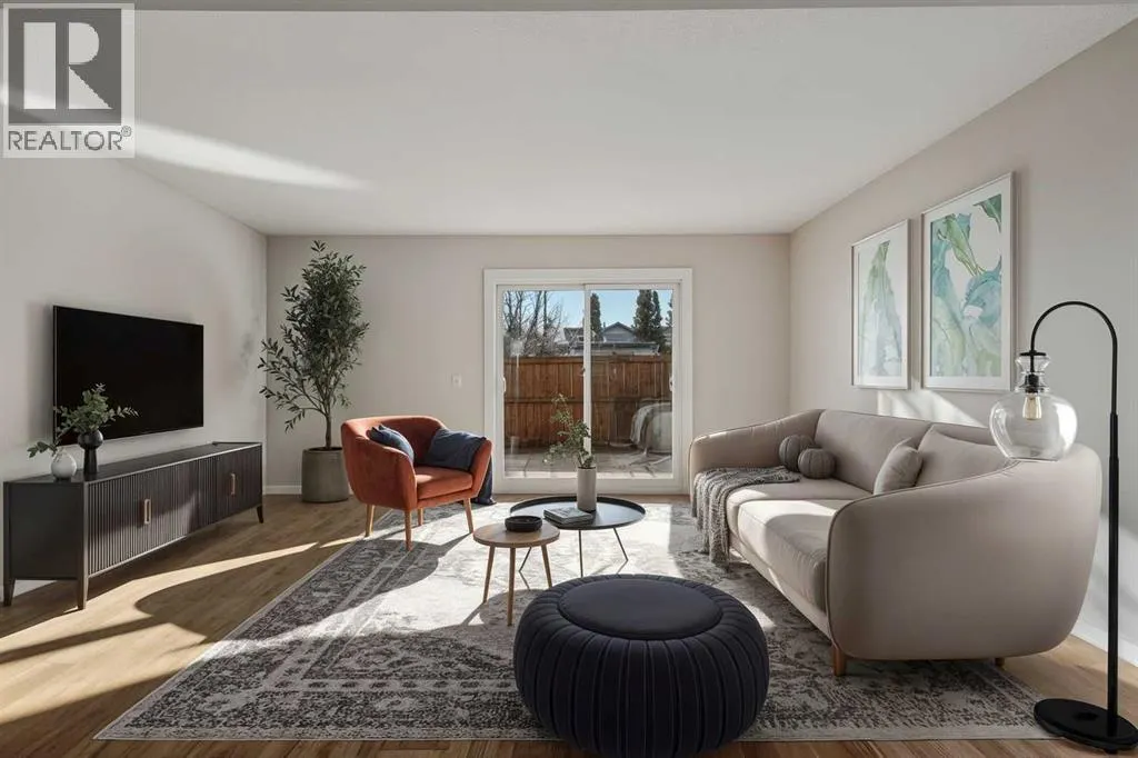 34, 330 Canterbury Drive SW