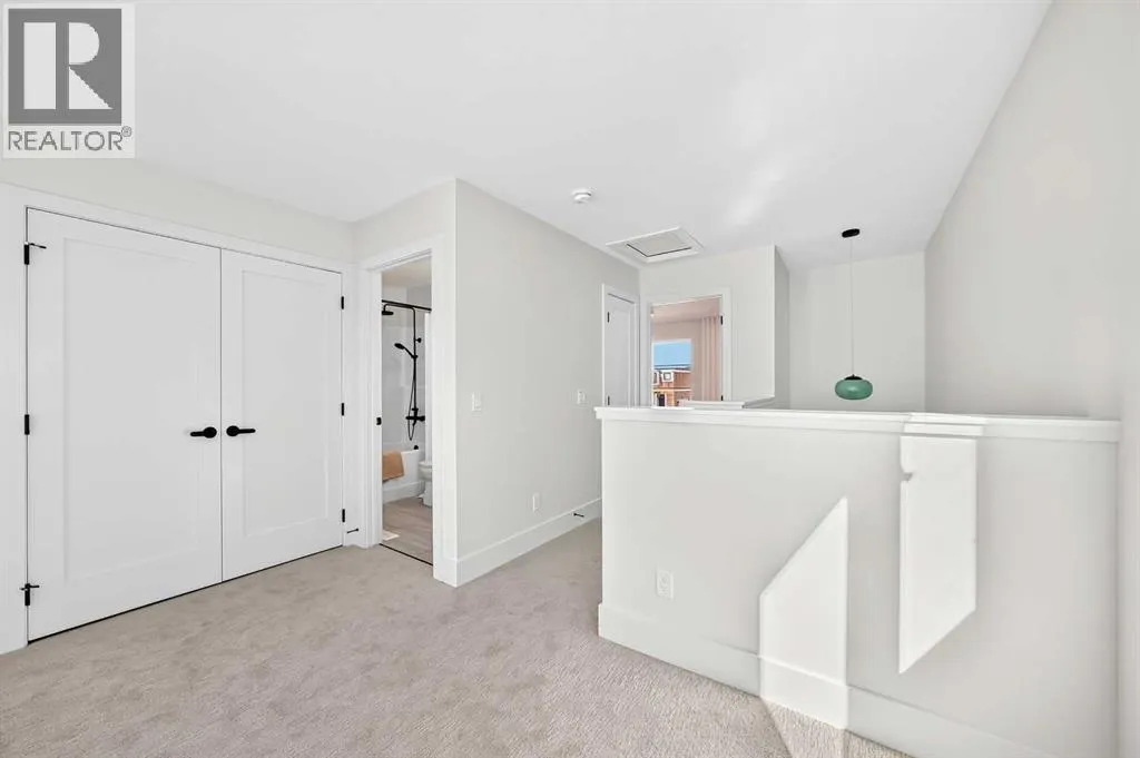 2453 Creeker Lane