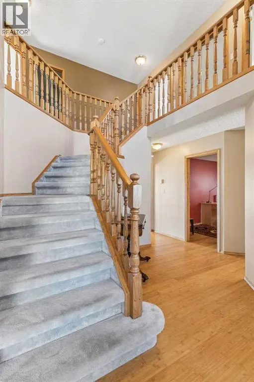 24 Signature Point SW