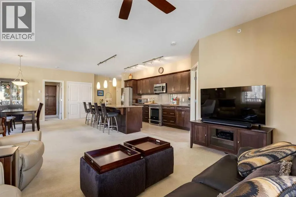 204, 103 Valley Ridge Manor NW