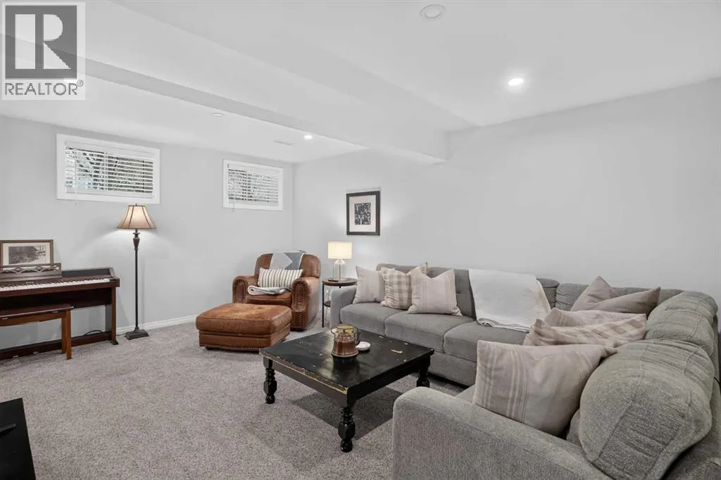37 Prestwick Park SE