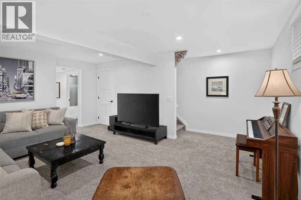 37 Prestwick Park SE