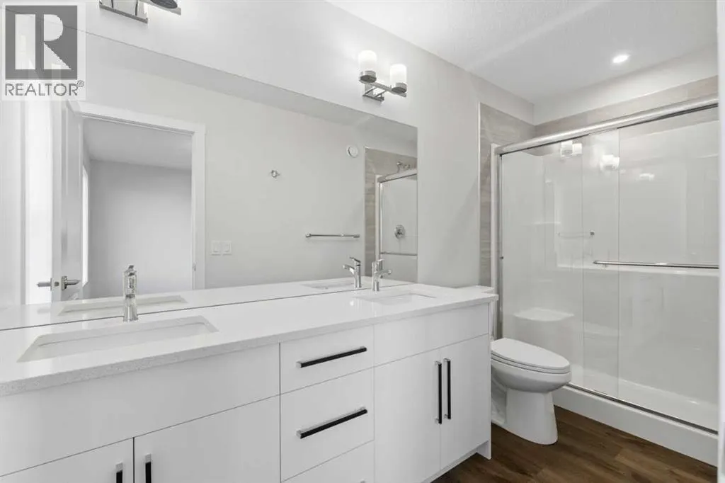 210 Heartwood Parade SE