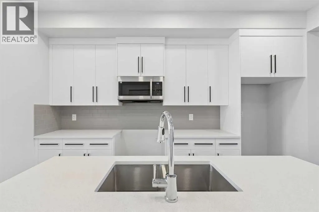 210 Heartwood Parade SE