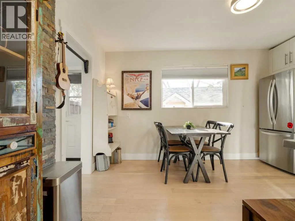 1306 9 Street N