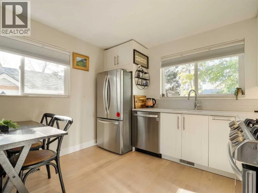 1306 9 Street N