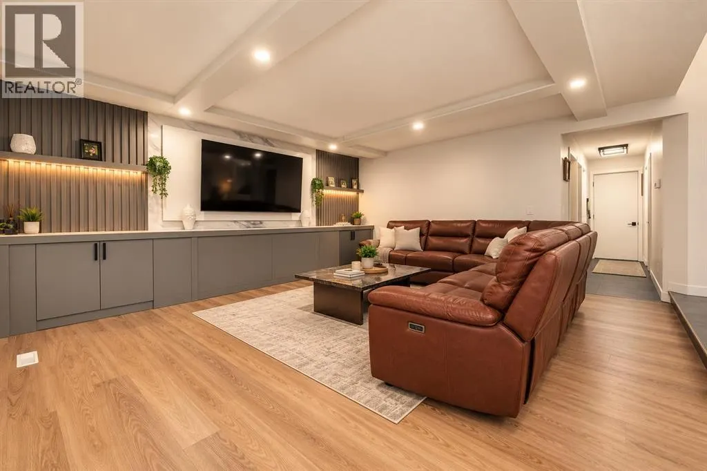 133 Woodbrook Road SW
