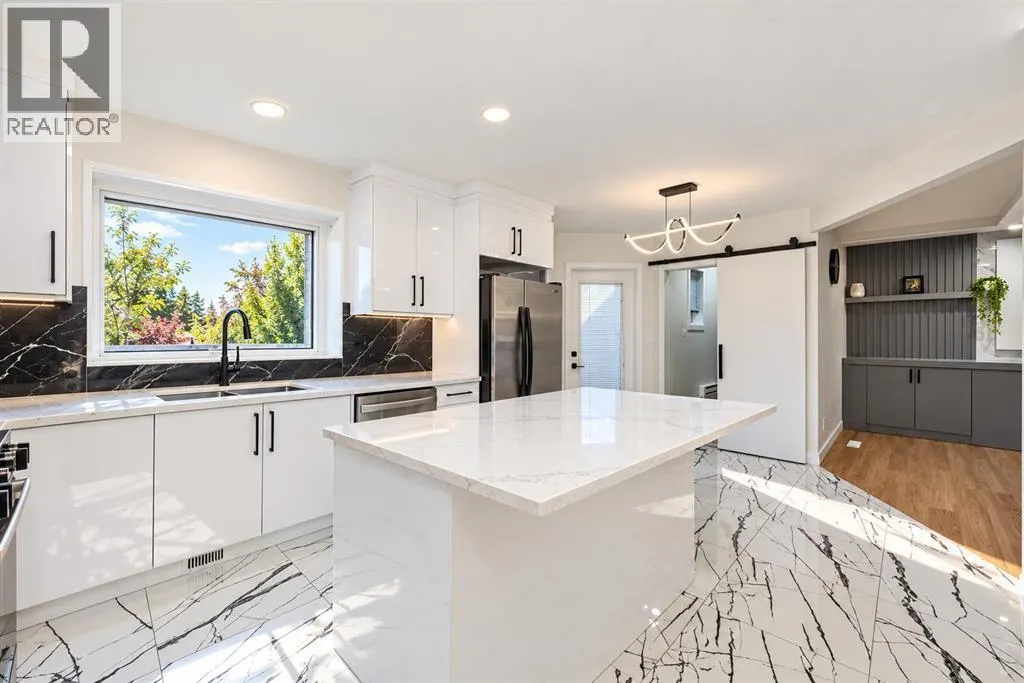 133 Woodbrook Road SW