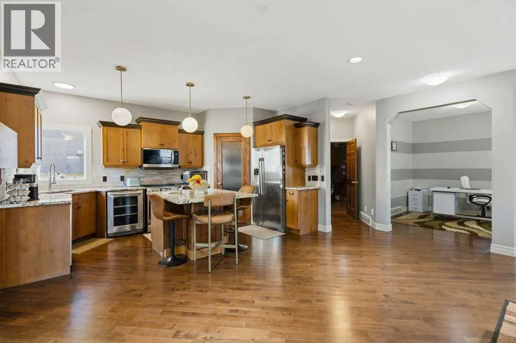 30 Aspen Stone Road SW