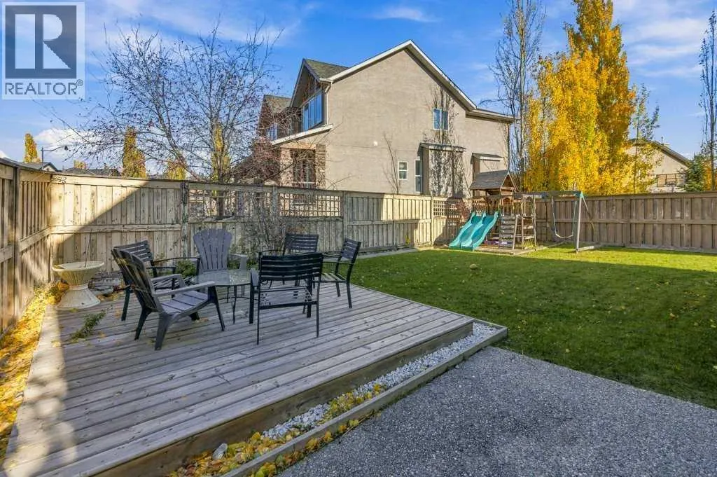 30 Aspen Stone Road SW