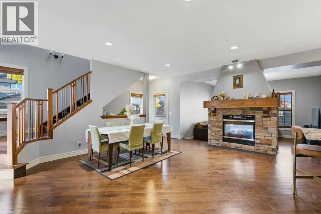30 Aspen Stone Road SW