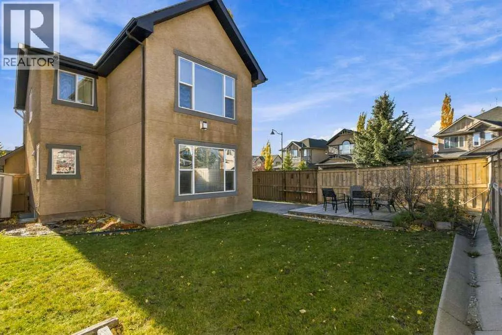 30 Aspen Stone Road SW