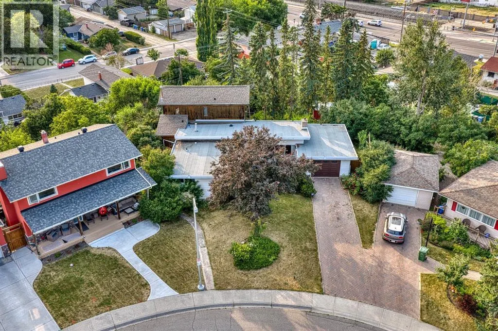 15 Glenview Drive SW