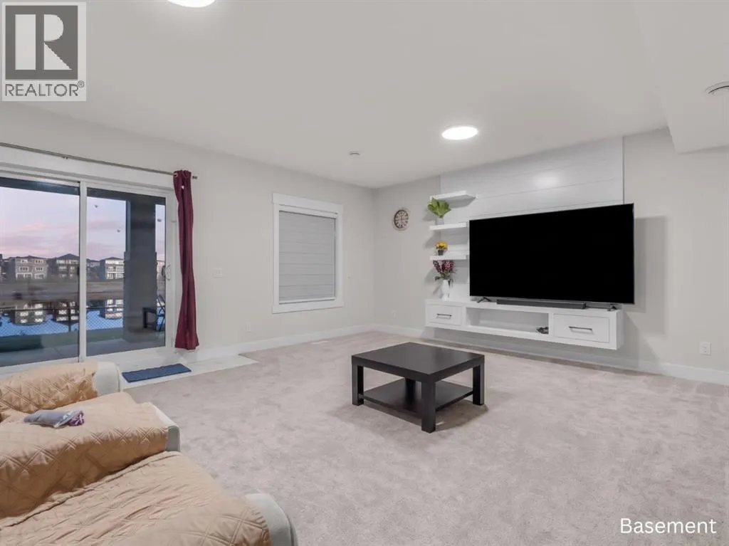 45 Waterford Terrace  W