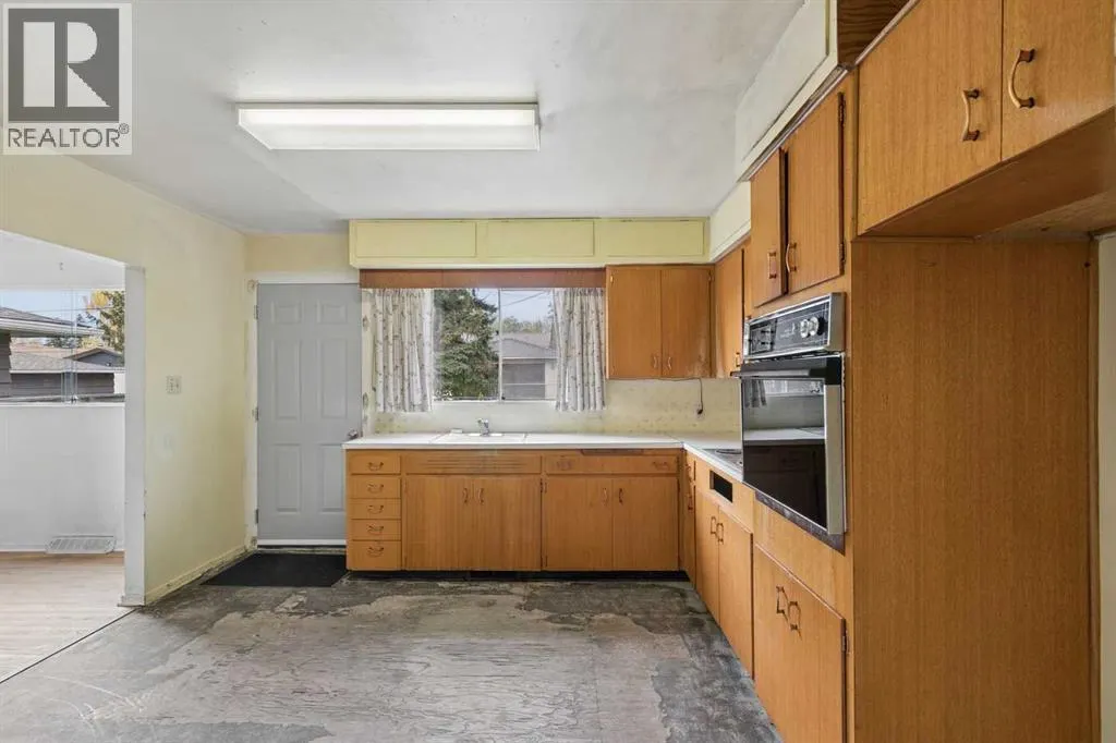 41 Fraser Road SE