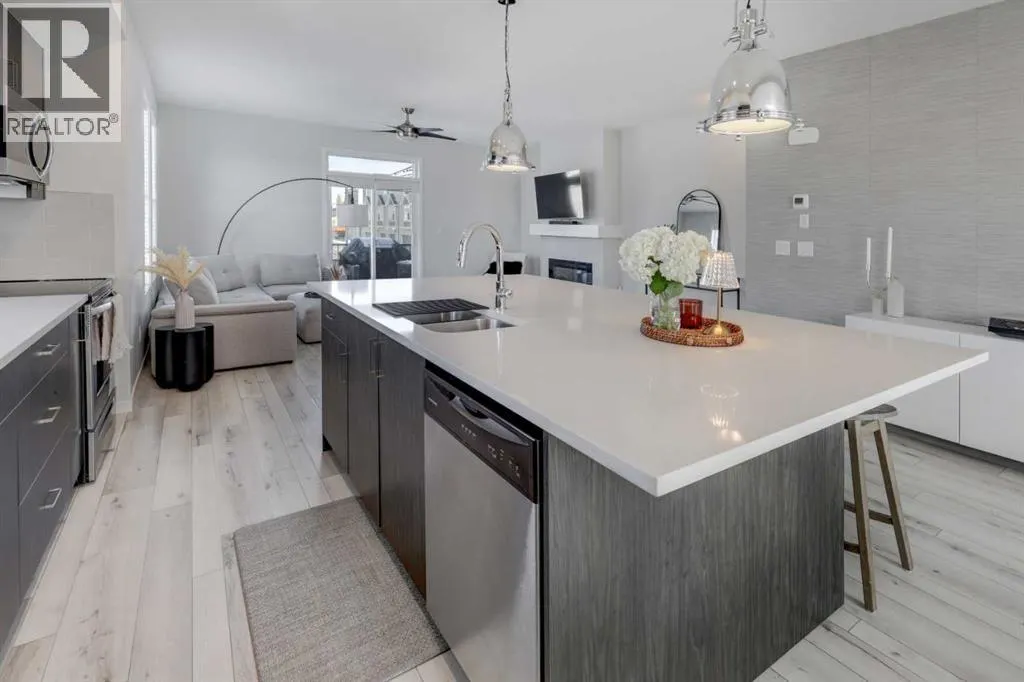 204 South Point Park SW