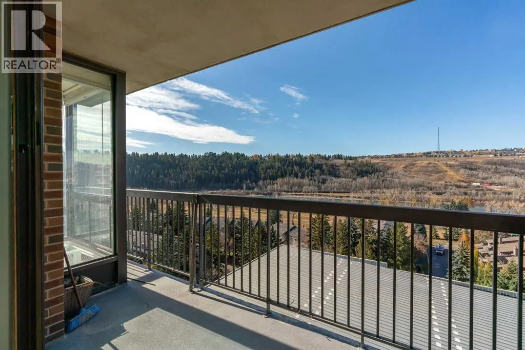 1108, 145 Point Drive NW
