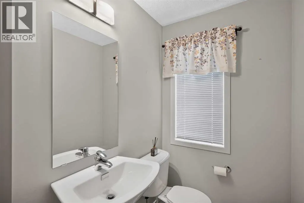227 Copperpond Row